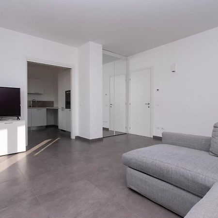 Апартаменты S018 - Sirolo, Nuovissimo Trilocale In Pietra Con Giardino Dx Экстерьер фото